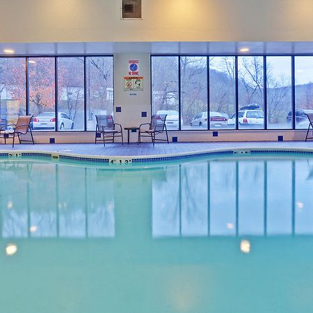 Holiday Inn Express Winfield - Teays Valley Hurricane Konforlar fotoğraf