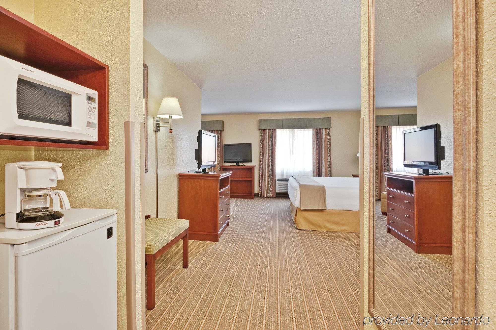 Holiday Inn Express Winfield - Teays Valley Hurricane Oda fotoğraf