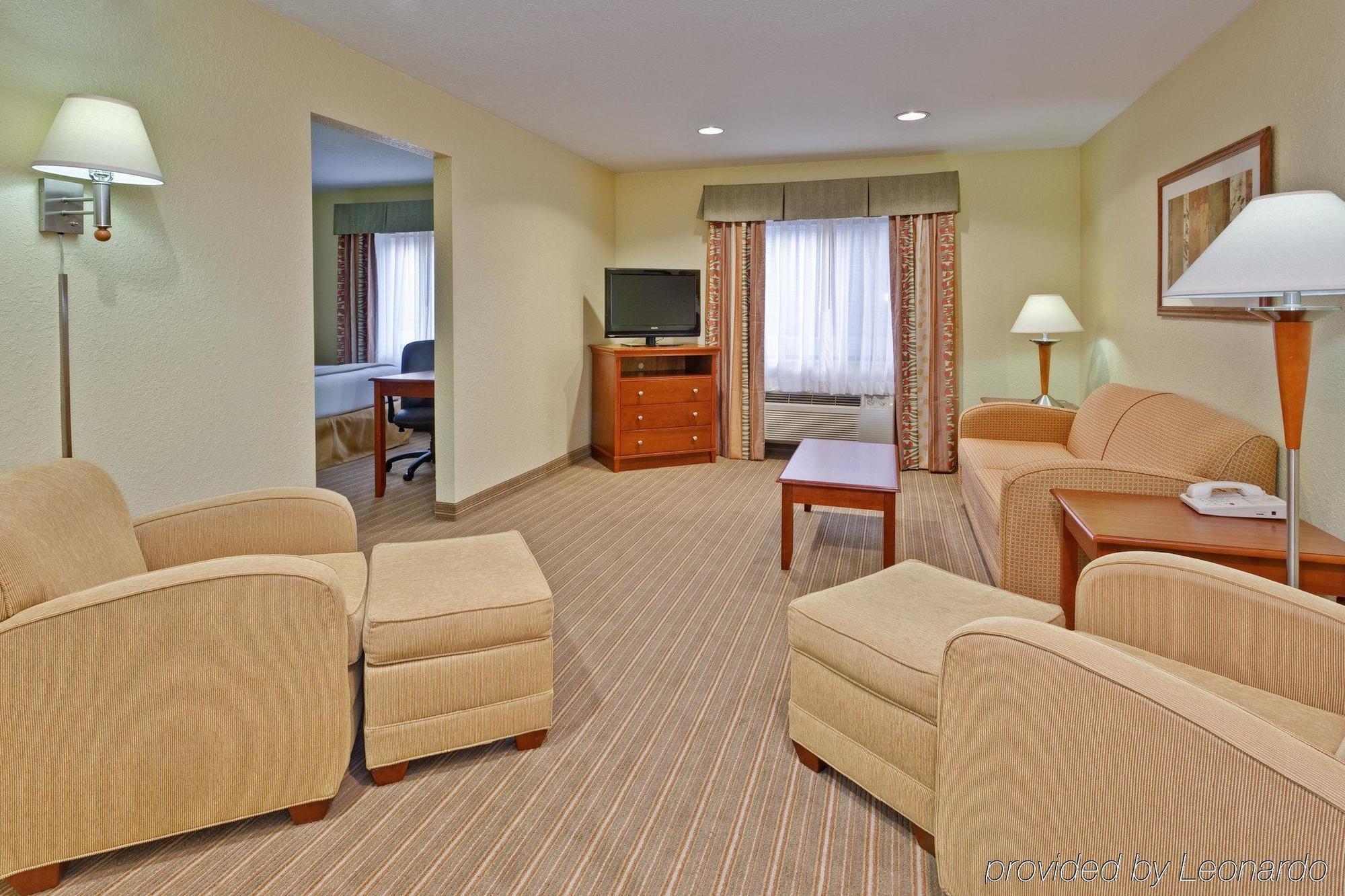 Holiday Inn Express Winfield - Teays Valley Hurricane Oda fotoğraf