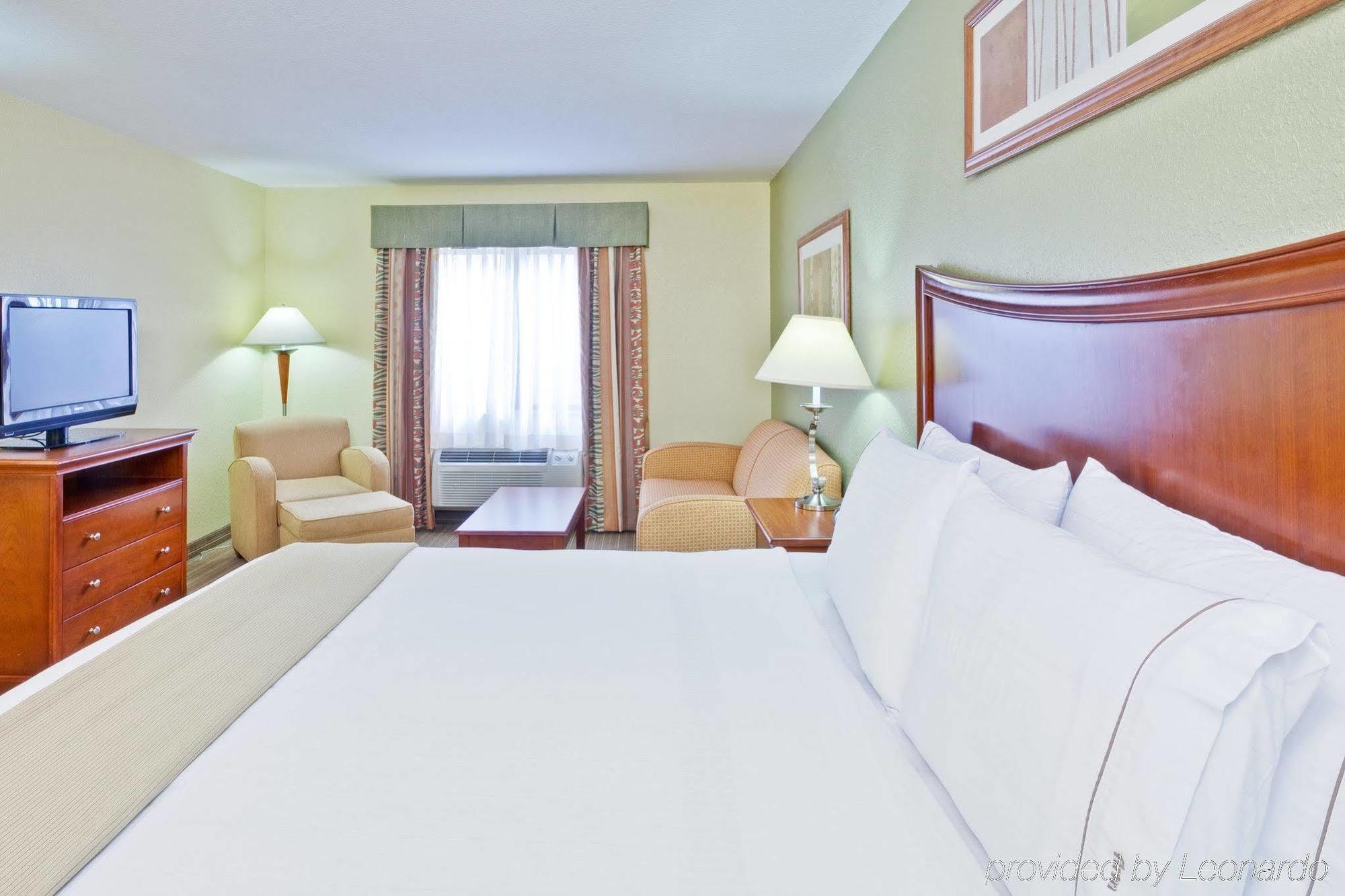 Holiday Inn Express Winfield - Teays Valley Hurricane Dış mekan fotoğraf