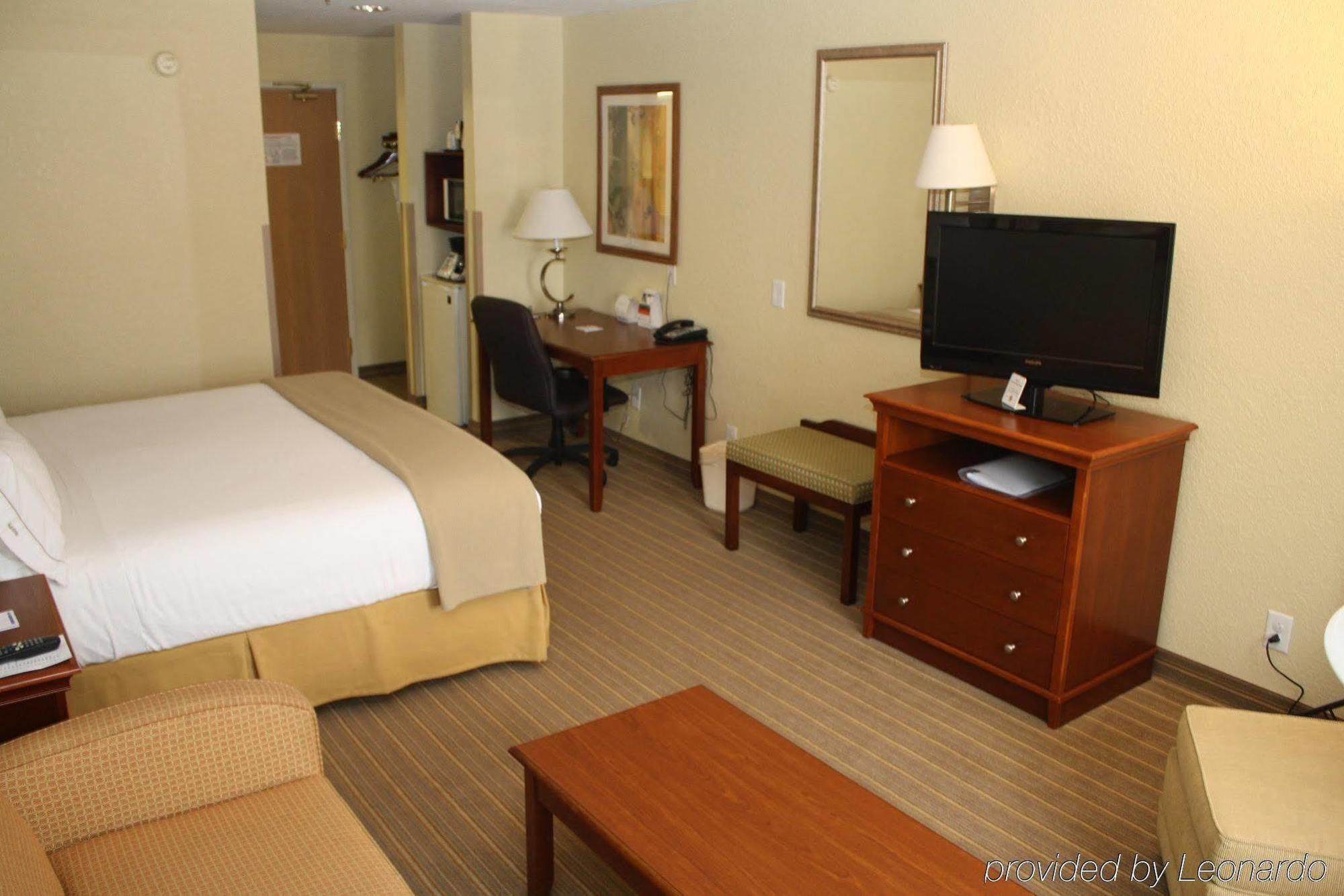 Holiday Inn Express Winfield - Teays Valley Hurricane Dış mekan fotoğraf