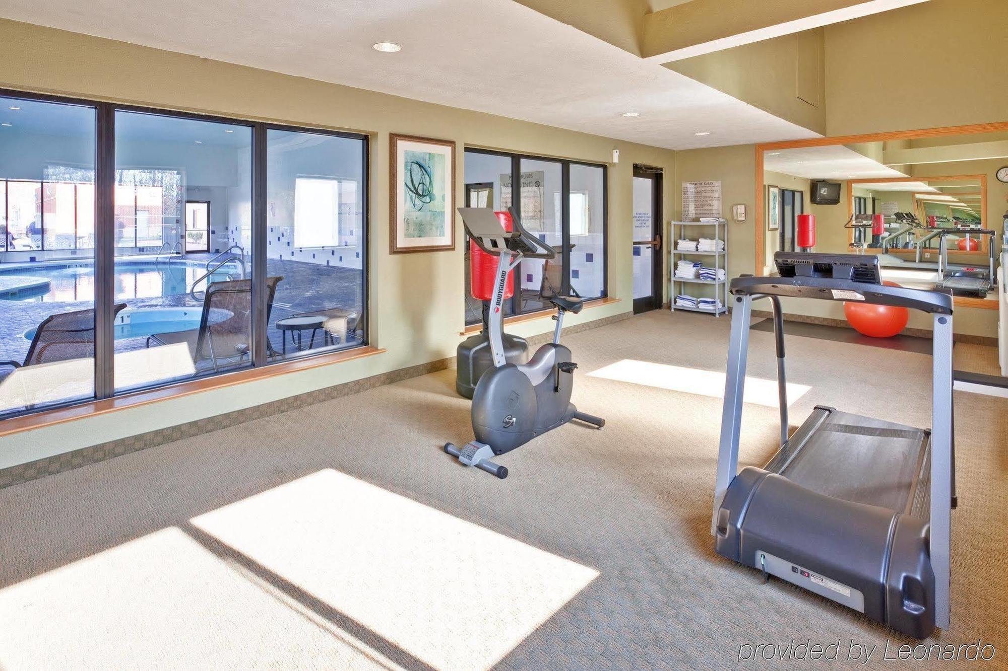 Holiday Inn Express Winfield - Teays Valley Hurricane Konforlar fotoğraf