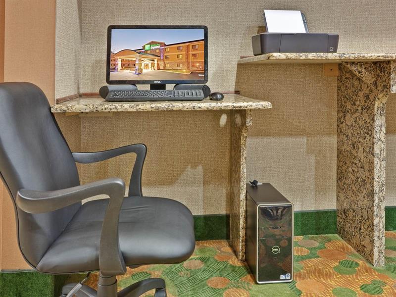 Holiday Inn Express Winfield - Teays Valley Hurricane Dış mekan fotoğraf