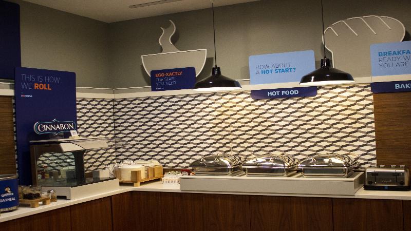 Holiday Inn Express Winfield - Teays Valley Hurricane Dış mekan fotoğraf
